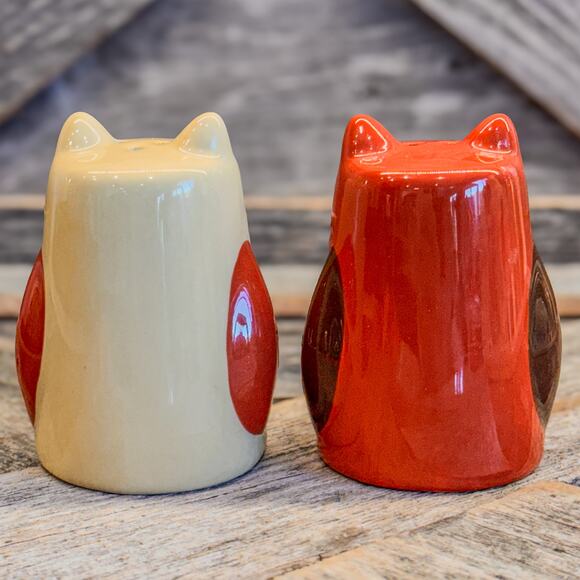 Vintage Ceramic Owl Salt and Pepper Shaker Set, Retro Theme, Fall/Autumn Theme - Picture 4 of 9